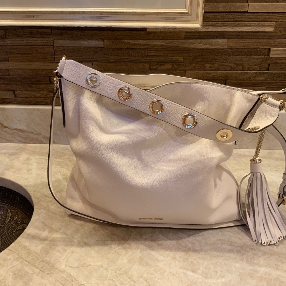 Michael Kors large Pebbled Leather